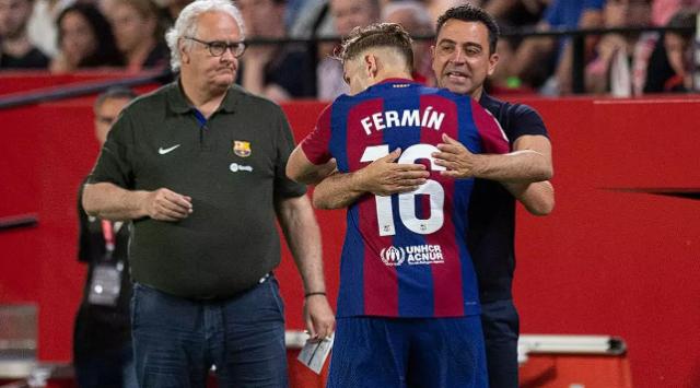 世界赛官网-拉波尔塔反悔留哈维，主因哈维规划没莱万？